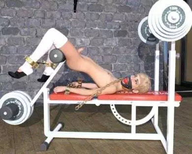 [Smutnut] – Black – Cock Gym